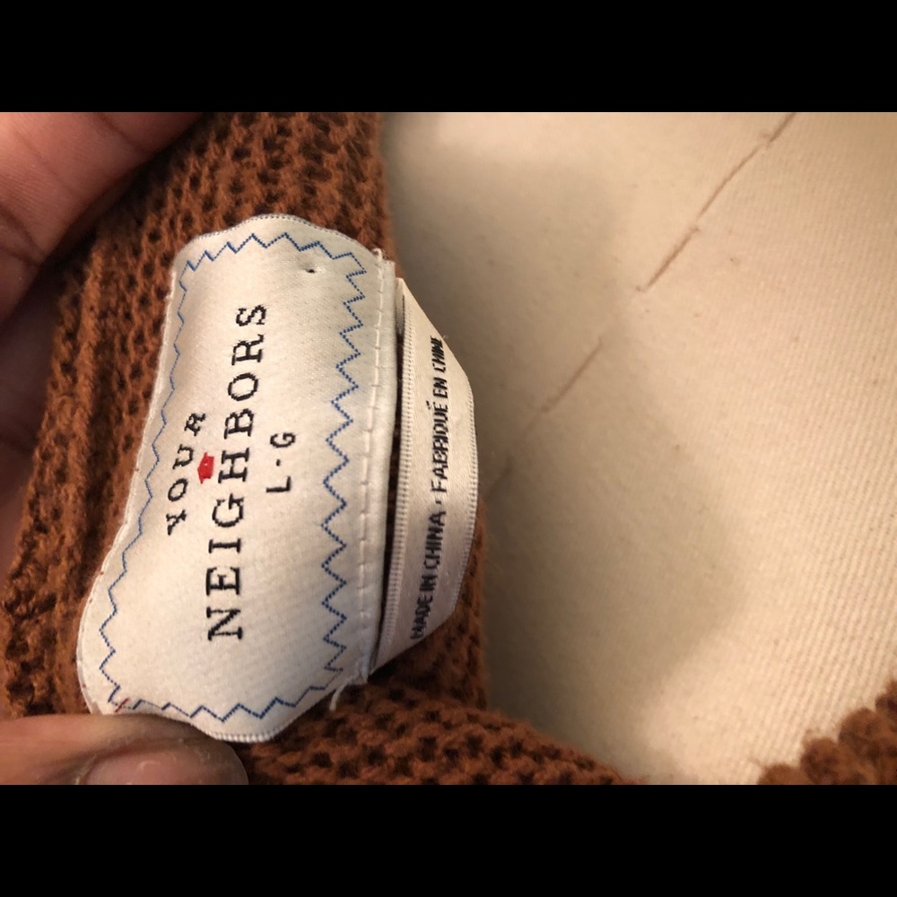 Sweater - Picture 3 of 3
